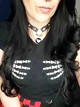 Snapshot of dark_velvet chatting on 5, 11, 2025 dark velvet online show from 5, 11, 2025