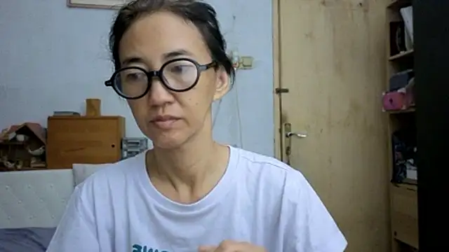 Snapshot of princessD077 chatting on 21, 5, 2026 princessD077 online show from 21, 5, 2026