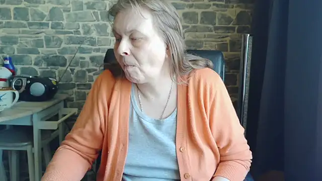 Diamond Bite online show from 11, 1, 2026