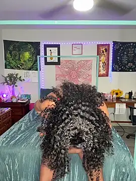 DaisyMynx online show from 20, 11, 2025