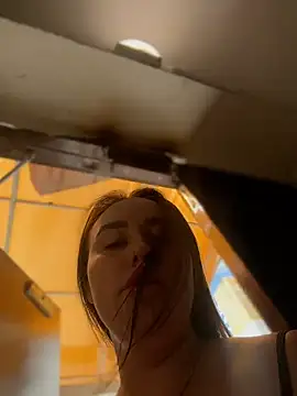 KiraSunshine online show from 15, 7, 2026