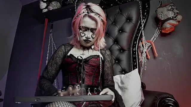 Navier   online show from 14, 2, 2026