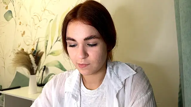 Snapshot of LunaAfrodita chatting on 26, 10, 2025 LunaAfrodita online show from 26, 10, 2025