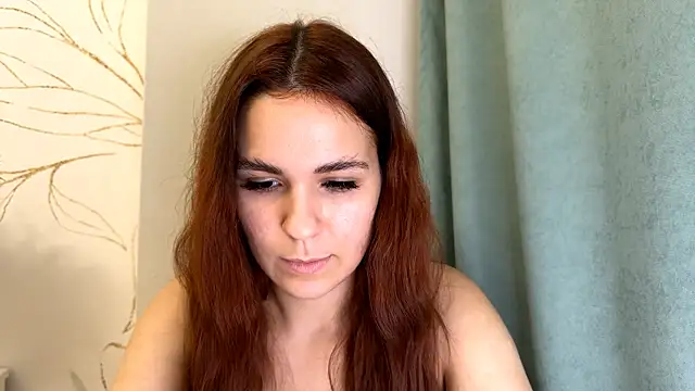 Snapshot of LunaAfrodita chatting on 14, 11, 2025 LunaAfrodita online show from 14, 11, 2025