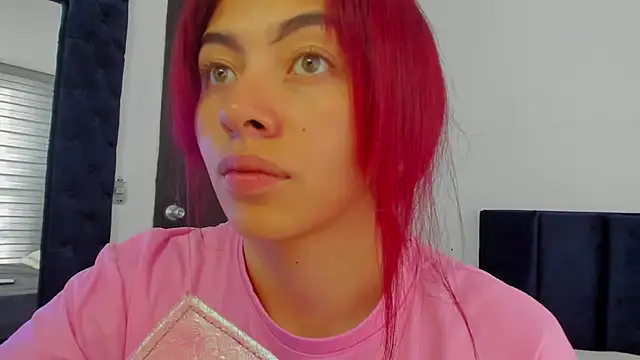 melanie roux   online show from 9, 4, 2026