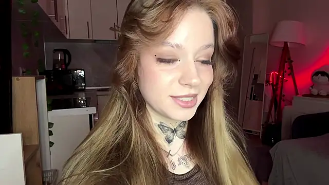 Snapshot of Babymoney_2007 chatting on 6, 1, 2026 Babymoney 2007 online show from 6, 1, 2026