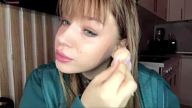 Snapshot of Babymoney_2007 chatting on 18, 1, 2026 Babymoney 2007 online show from 18, 1, 2026