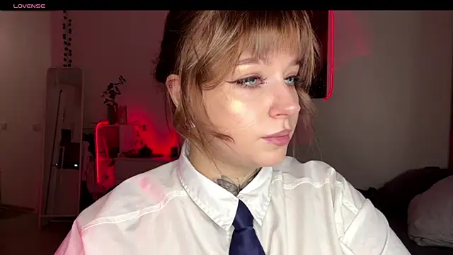 Snapshot of Babymoney_2007 chatting on 3, 2, 2026 Babymoney 2007 online show from 3, 2, 2026