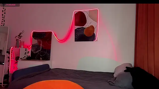 Snapshot of Babymoney_2007 chatting on 8, 2, 2026 Babymoney 2007 online show from 8, 2, 2026