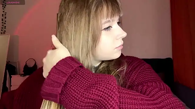 Snapshot of Babymoney_2007 chatting on 1, 3, 2026 Babymoney 2007 online show from 1, 3, 2026