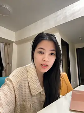 Minhee22 online show from 21, 10, 2025