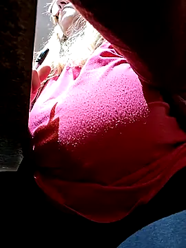 Snapshot of JennyInVegas chatting on 18, 5, 2026 JennyInVegas online show from 18, 5, 2026