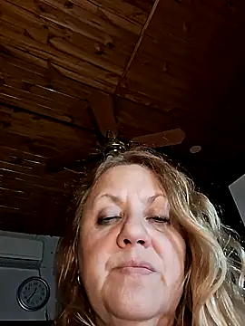 Snapshot of JennyInVegas chatting on 21, 5, 2026 JennyInVegas online show from 21, 5, 2026