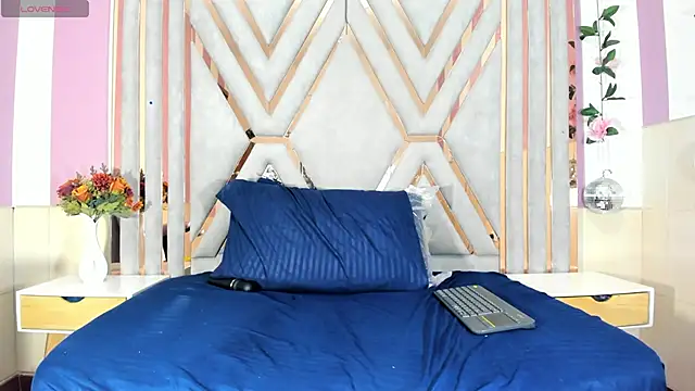 vanesaa mejia online show from 9, 1, 2026