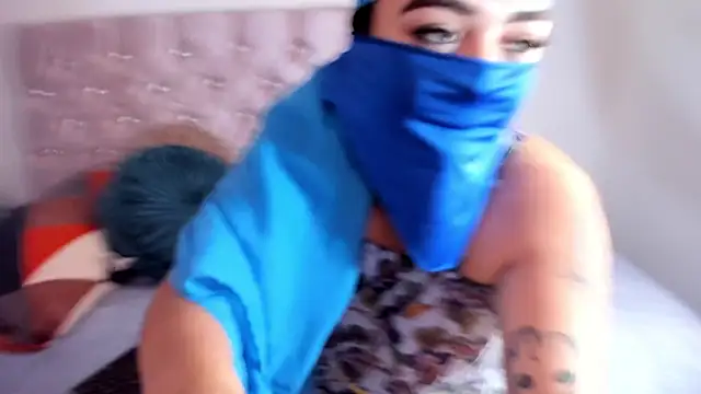 Inaya Khalifa online show from 26, 10, 2025