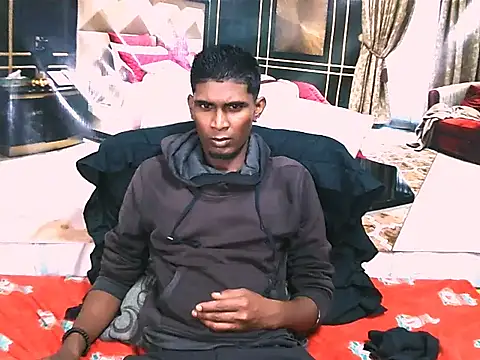 Snapshot of IndianThuggin chatting on 18, 5, 2026 IndianThuggin online show from 18, 5, 2026