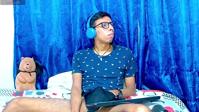 DavTwink3100 online show from 17, 3, 2026