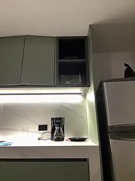 valeriahornier online show from 6, 2, 2026