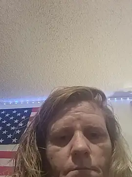 EazyEMLXL online show from 15, 7, 2026