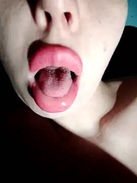 Snapshot of Loveyoudearxq chatting on 17, 11, 2025 Loveyoudearxq online show from 17, 11, 2025