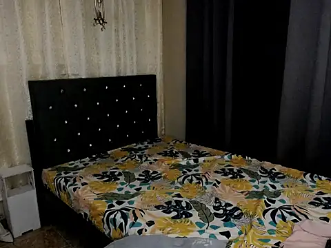 SeductiveAki69xxx online show from 24, 11, 2025