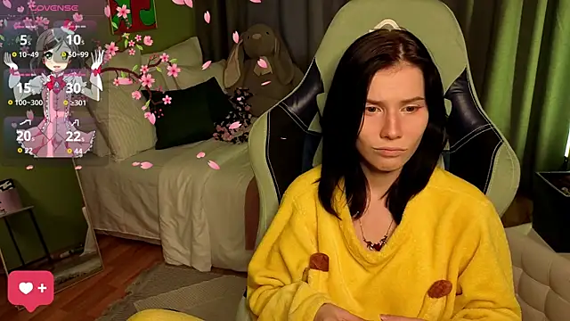 Mell Hyees online show from 5, 11, 2025