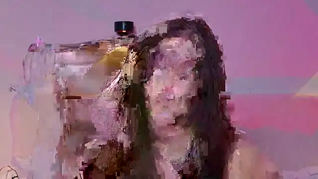 Snapshot of _Tessa_May_ chatting on 14, 12, 2025 Tessa May online show from 14, 12, 2025