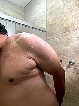 Snapshot of LoboCachorro chatting on 15, 11, 2025 LoboCachorro online show from 15, 11, 2025