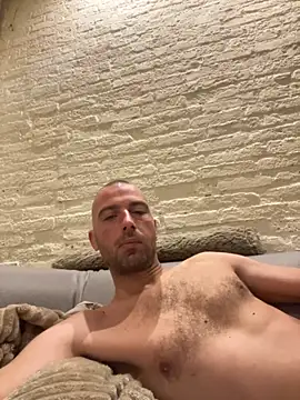 Rotteei1 online show from 26, 10, 2025