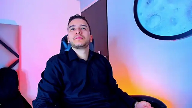 Snapshot of mike_257 chatting on 25, 11, 2025 mike 257 online show from 25, 11, 2025