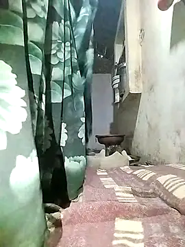 Hot cauple indian online show from 19, 3, 2026