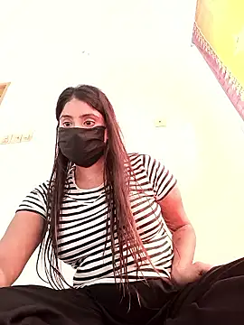 Hot Angle online show from 31, 5, 2026