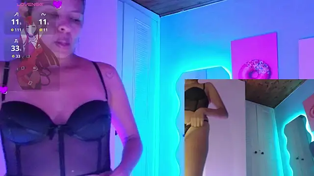 Snapshot of Aria_Russo chatting on 24, 4, 2026 Aria Russo online show from 24, 4, 2026
