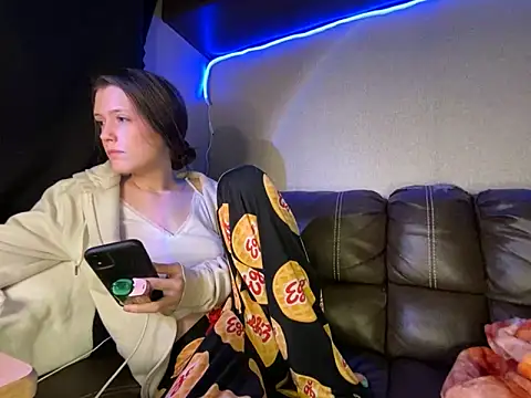 Thedeepwebcutie online show from 1, 2, 2026