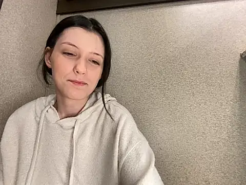Thedeepwebcutie online show from 17, 6, 2026