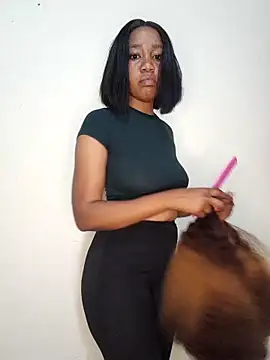 sexy-portable online show from 23, 10, 2025