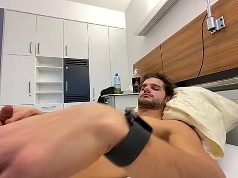 youngboyformommy24 online show from 21, 11, 2025