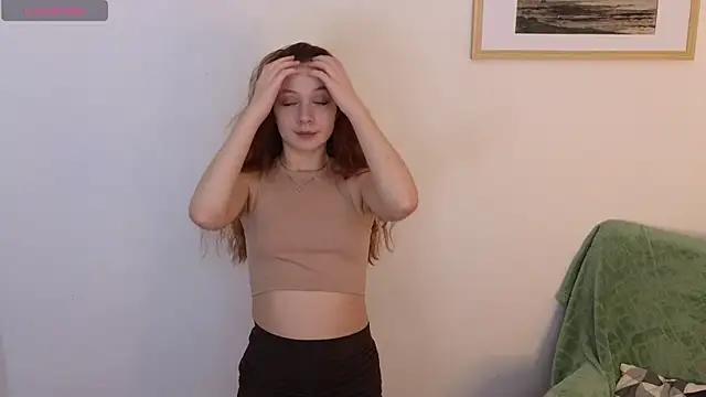 Snapshot of Helen_Fomes chatting on 7, 11, 2025 Helen Fomes online show from 7, 11, 2025