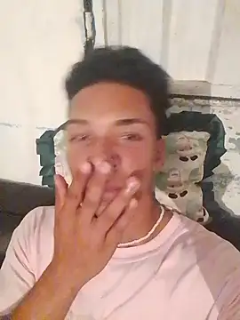 Snapshot of Rich_Boy_Daddy chatting on 21, 10, 2025 Rich Boy Daddy online show from 21, 10, 2025