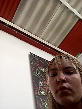 Snapshot of celeste_83 chatting on 23, 10, 2025 celeste 83 online show from 23, 10, 2025