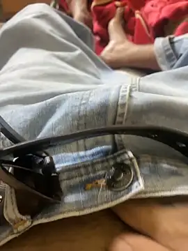 Snapshot of shyiiiiiiiiiii chatting on 22, 11, 2025 shyiiiiiiiiiii online show from 22, 11, 2025