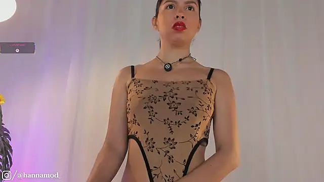 Lovely queens  online show from 22, 11, 2025