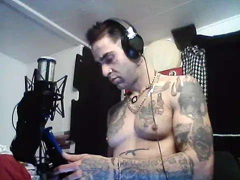 Snapshot of alphacloudGod chatting on 27, 2, 2026 alphacloudGod online show from 27, 2, 2026