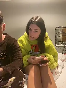 Brunnettebabe007 online show from 5, 12, 2025