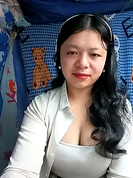 lisa-bae00 online show from 17, 1, 2026