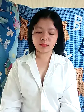 Snapshot of lisa-bae00 chatting on 8, 5, 2026 lisa-bae00 online show from 8, 5, 2026