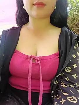 Snapshot of lisa-bae00 chatting on 22, 5, 2026 lisa-bae00 online show from 22, 5, 2026