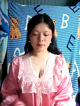 Snapshot of lisa-bae00 chatting on 5, 6, 2026 lisa-bae00 online show from 5, 6, 2026