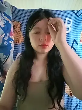 Snapshot of lisa-bae00 chatting on 7, 7, 2026 lisa-bae00 online show from 7, 7, 2026