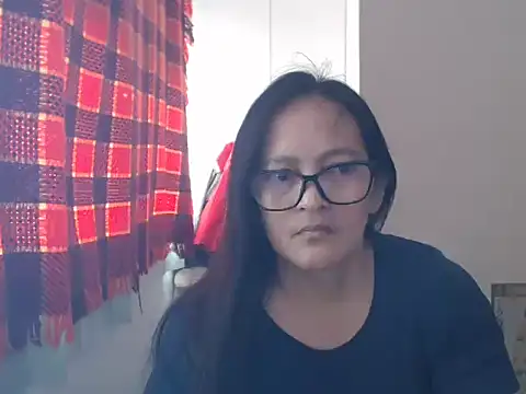 Kinkybela2025 online show from 19, 4, 2026